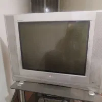 تلویزیون LG قدیمی ۲۱ اینچ