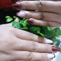 کاشت ناخن بابهترین متریال