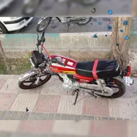 موتور سیکلت 200