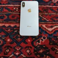 اپل iPhone X با حافظهٔ ۶۴ گیگابایت