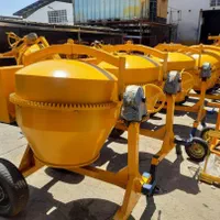 بتونیر  بتونیر برقی .بتونیر دیزلی .بالابر ساختمانی|ماشین‌آلات صنعتی|تهران, بهارستان|دیوار