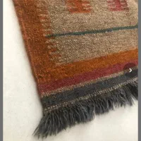 گلیم پشمی نو|گلیم، جاجیم، گبه|رشت, هلال احمر|دیوار