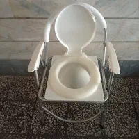 توالت فرنگی نو  محکم باقیف  قیمت 1/500/000 تومان