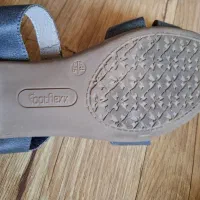 کفش صندل پاشنه دار زنانه خارجی|کیف، کفش، کمربند|اصفهان, باغ دریاچه|دیوار