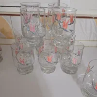 تعدادی لوازم خانگی نوی نو|ظروف سرو و پذیرایی|فومن, |دیوار