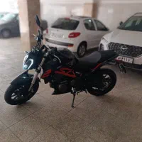بنلی 250 جفت|موتورسیکلت|تهران, آبشار تهران (دریاچه)|دیوار