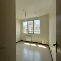 ۷۳متر۲خواب۵ساله با امکانات بلوار کشاورز عبداله زاد