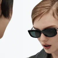 همکار خانم برای غرفه عینک افتابی شیفت صبح و عصر