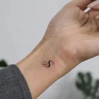 خدمات آرایش دائم