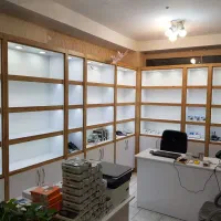 ویترین ام دی اف mdf فروشگاهی