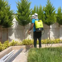 هرسکاری سم پاشی وعلفتراش بادستگاه با ۱۰سال تجربه|خدمات باغبانی و درختکاری|چمستان, |دیوار