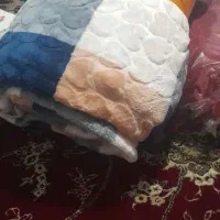 پتو|رختخواب، بالش، پتو|قروه, |دیوار