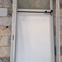 درب آلومینیومی سنگین سالم