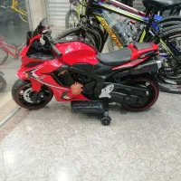 موتور شارژی قرمز