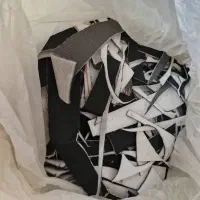 سلام سرقیچی پارچه و چرم هست