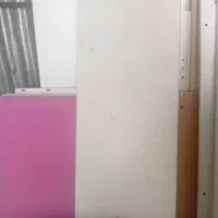 تخت وکمدوتشک