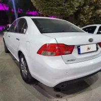 خودرو کیا اپتیما 6 سیلندر سال  ۲۰۱۰|خودرو سواری و وانت|اصفهان, کوجان|دیوار