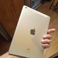 آی پد ایر وان|تبلت|کرج, حصارک بالا|دیوار