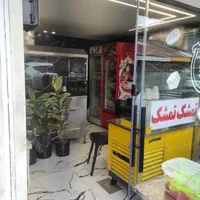 همکار جهت کار در فست فود