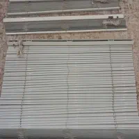 پرده کرکره فلزی سفید