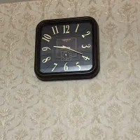 ساعت دیواری