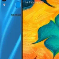 سامسونگ A30 با حافظهٔ ۶۴ گیگابایت ال سی دی شکسته