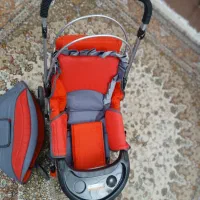 کالسکه و گهواره ی نوزادی هر دو سه میلیون تومان|کالسکه و لوازم جانبی|کرمانشاه, |دیوار