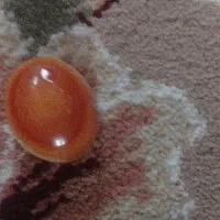 یک عدد نگین باباقوی و دوتا حدید قدیمی بفرش می‌رسد