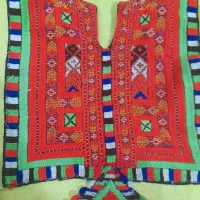 لباس بچگانه چهارسال سه دست در حد نو|کفش و لباس بچه|زهک, |دیوار