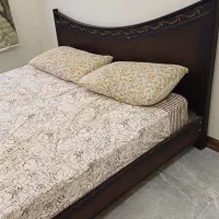 سرویس خواب دو نفره خیلی تمیز با تشک و بالشت کمد|تخت و سرویس خواب|کرج, کمال‌شهر|دیوار