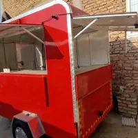 دکه متحرک فستفودی