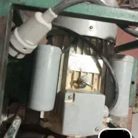 دستگاه آجر بر|ماشین‌آلات صنعتی|یزد, |دیوار