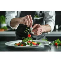 نیازمند خانم آشپز