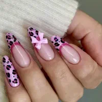 کاشت ناخن