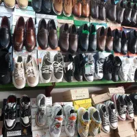 فروشنده جهت کار در مغازه