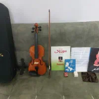 ویولن Tf 4/4 مدل student  همراه با کتاب های آموزشی
