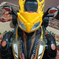 موتور شارژی چهارچرخ کنترل دار دوموتور بزرگ