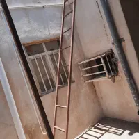 پله آهنی کاملا سالم ۳.۸۰ متر