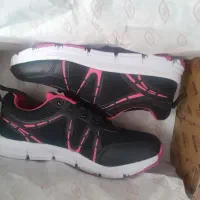 کفش سایز ۳۹ نونو