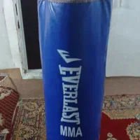 کیسه بوکس + دمبل بتنی|تجهیزات ورزشی|قم, شهرک امام حسین|دیوار