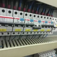 برق ساختمان/برق صنعتی/برقکار/رفع اتصالی