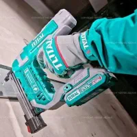 اسکوپ و میخکوب زن شارژی