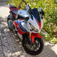 cbr1000