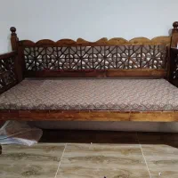 میز و صندلی سنتی چوبی
