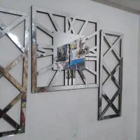 ساعت اینه ای