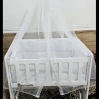تخت و گهواره کودک