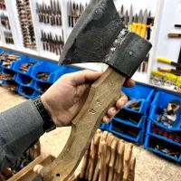 تبر آهنبر استاد مهدی ارسال با پست رایگان|کوهنوردی و کمپینگ|تهران, زنجان جنوبی|دیوار