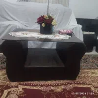 میز عسلی بزرگ سالم وتمیز