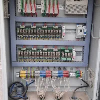 خدمات برق صنعتی و اتوماسیون