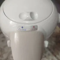 فلاسک پمپی2.5لیتری|قوری، کتری، قهوه‌ساز دستی|شیراز, معالی‌آباد|دیوار